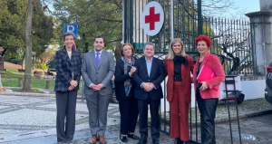Secretária de Estado da Gestão da Saúde visita serviço de Teleassistência da Cruz Vermelha Portuguesa